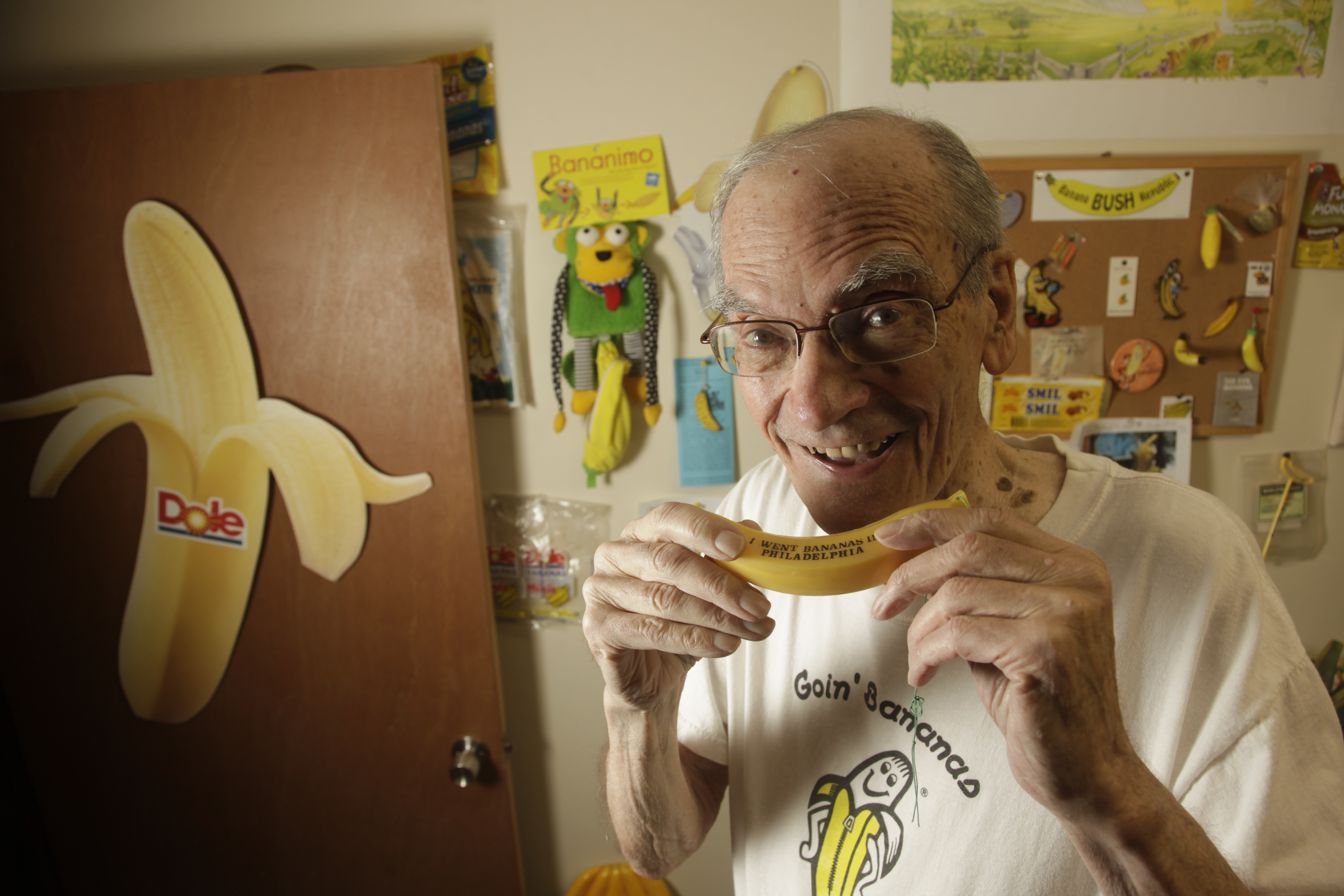 Former KU history professor crazy for bananas | News, Sports, Jobs